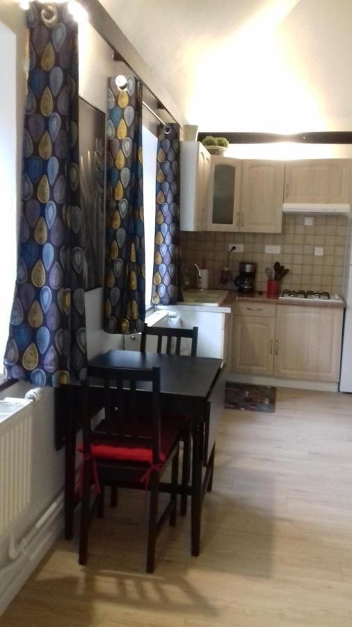 Appartement "Mathieu" Pesmes Ngoại thất bức ảnh
